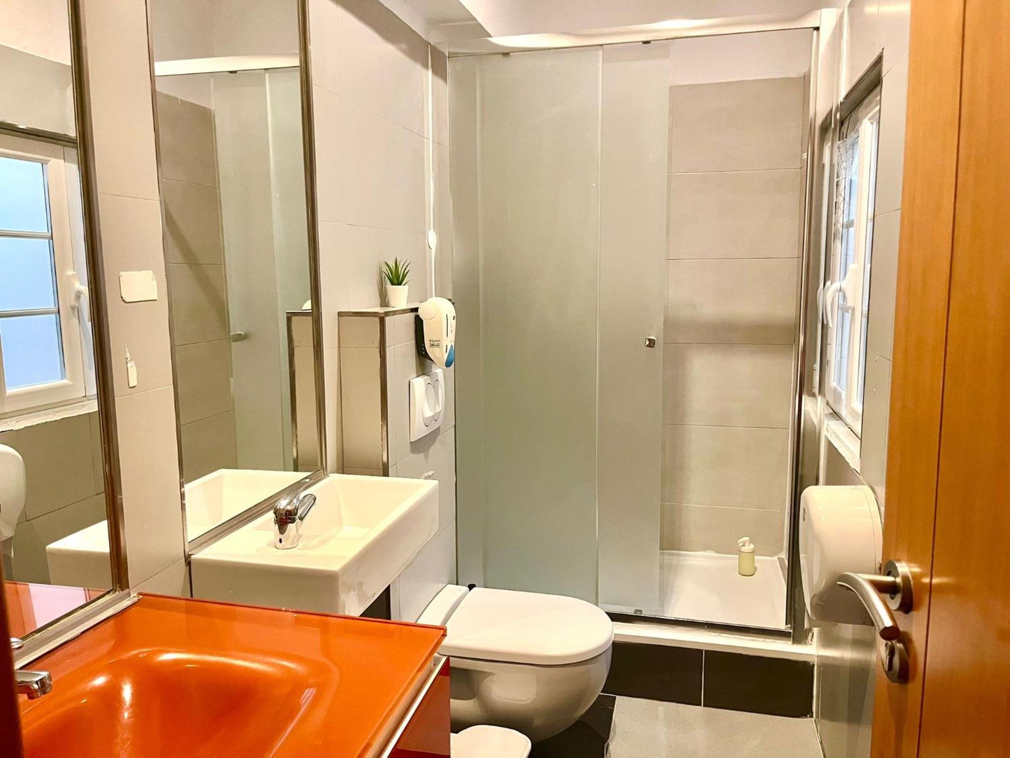 3 Bedroom, 2,5 Bathroom - Bairro Alto Residence Lisboa المظهر الخارجي الصورة
